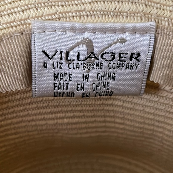Villager by Liz Clairborne Cream Wide-Brim Packable Hat - Picture 4 of 8